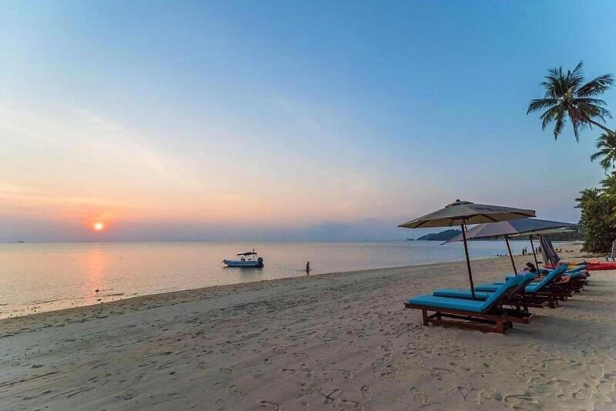 The Sunset Beach Resort & Spa, Taling Ngam, Ko Samui Exterior photo